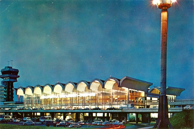 1515-1 - Bucuresti. Aeroportul Otopeni
